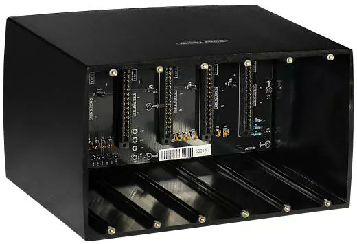 6 Space 500 Series Rack